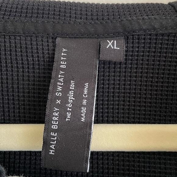 Sweaty Betty Halle Berry Hoodie sweatshirt cropped thermal activewear waffle XL - Picture 4 of 14